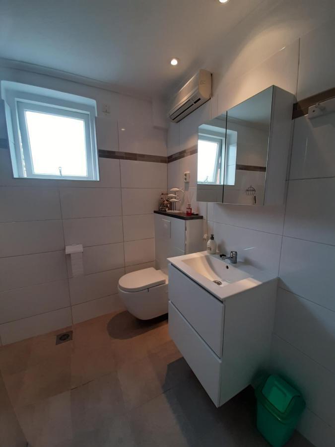 Vakantiewoning Het Olietunnetje Ovezande Eksteriør billede